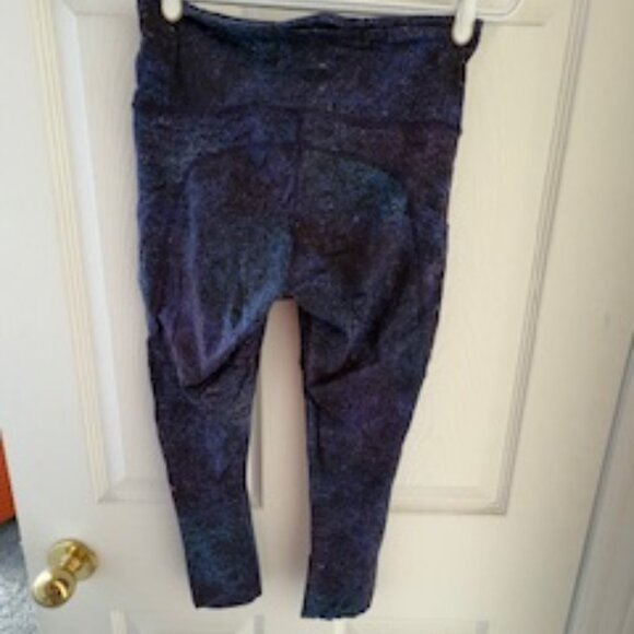 Lululemon Fast & Free High Rise Crop 19" - Picture 2 of 5